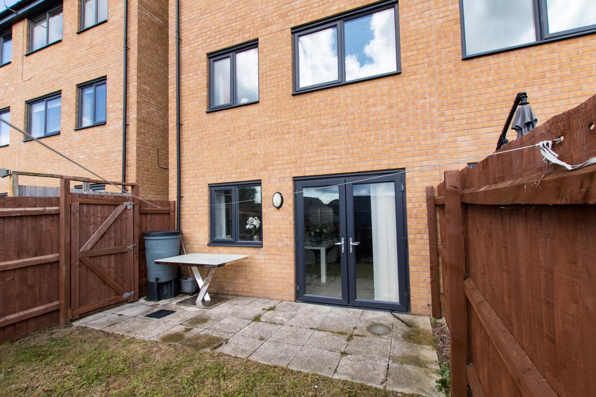 Free Parking 3 Bedroom House In Nottingham Exterior photo