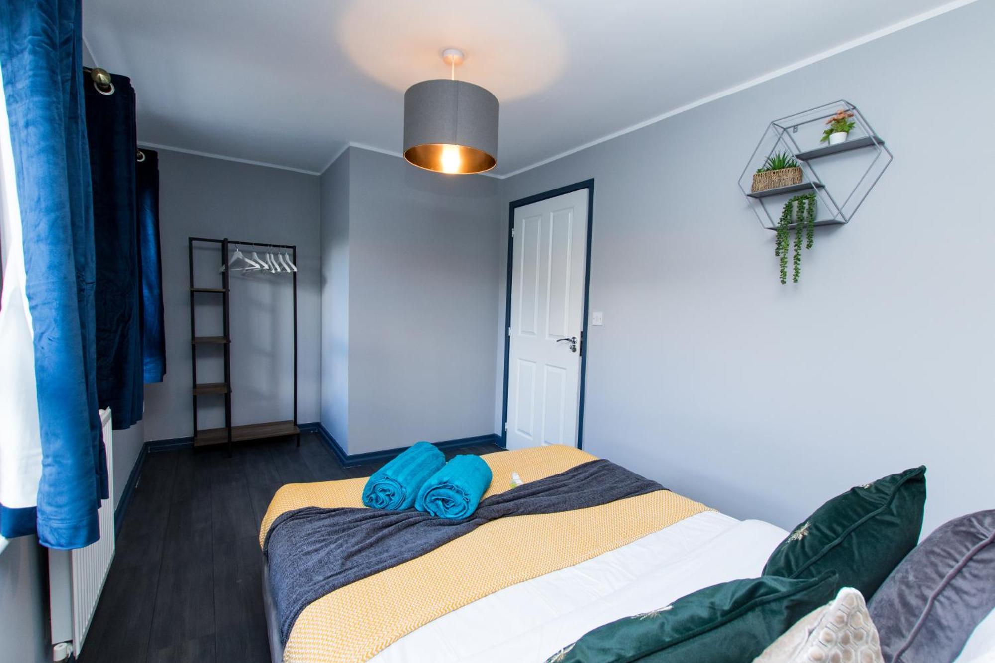 Free Parking 3 Bedroom House In Nottingham Exterior photo