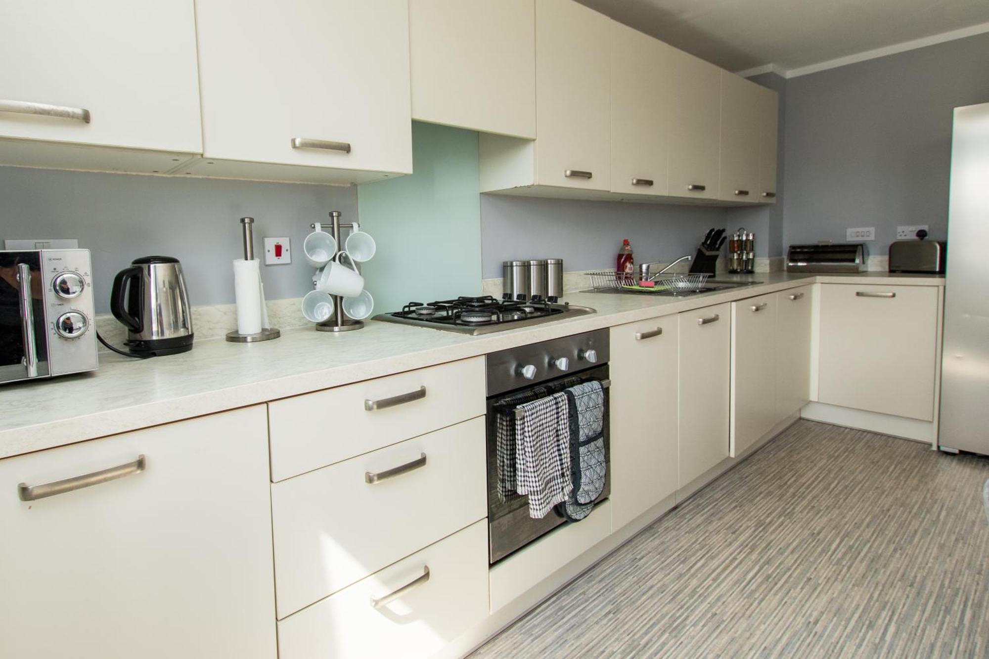 Free Parking 3 Bedroom House In Nottingham Exterior photo